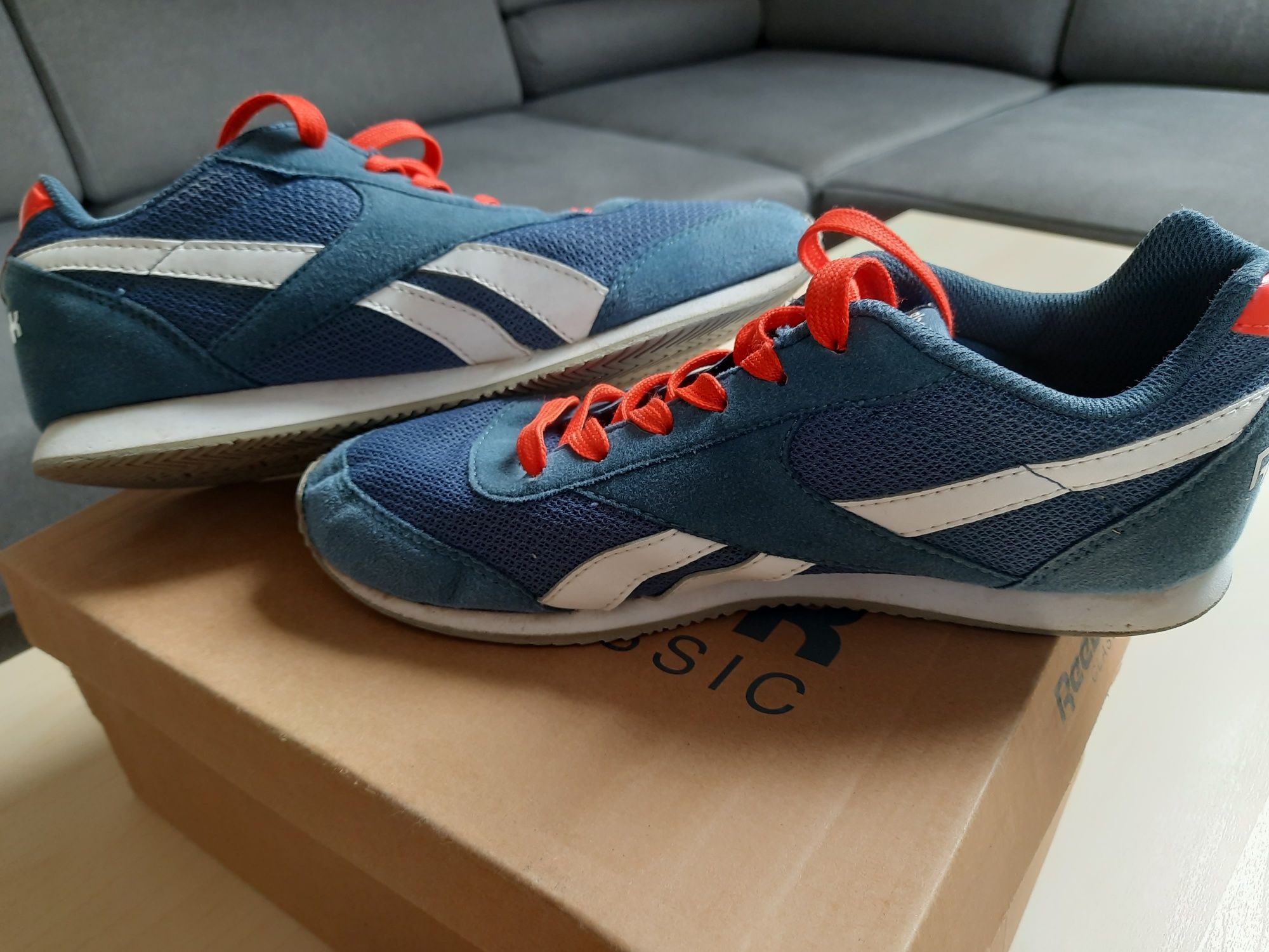 Buty sportowe adidasy chłopięce Reebok rozm.37