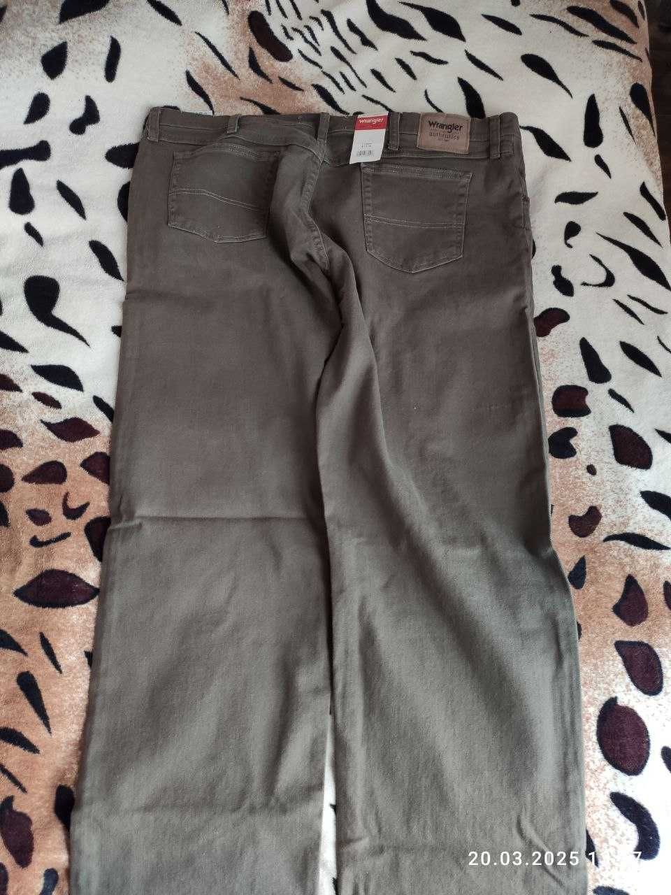 Wrangler Authentics джинси