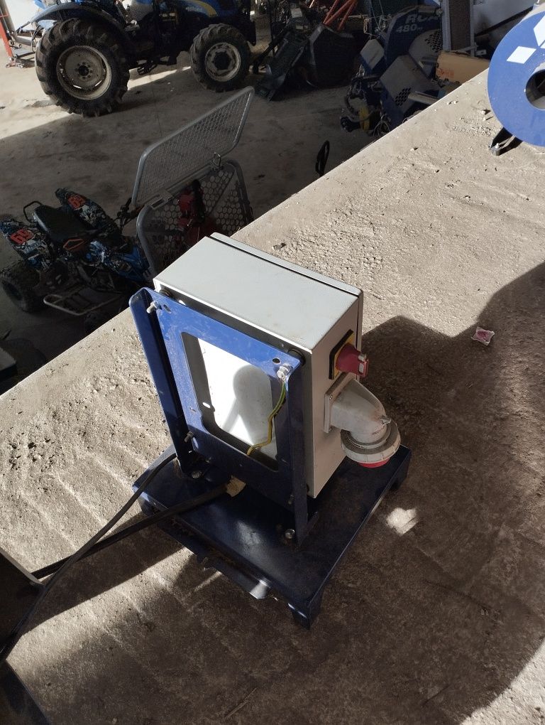 Motor de alimentação para máquina processadora