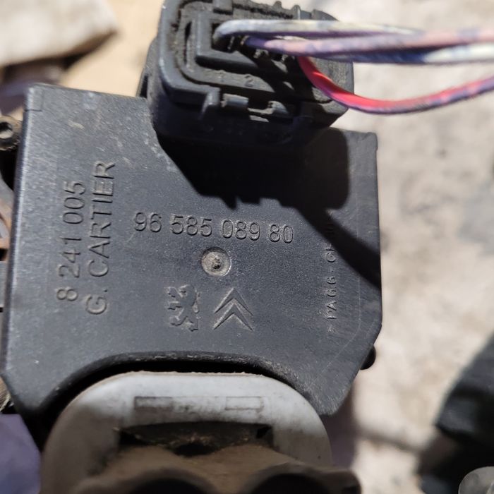 Wentylator chłodnicy rezystor peugeot 307 lift 2.0HDI diesel 2006r