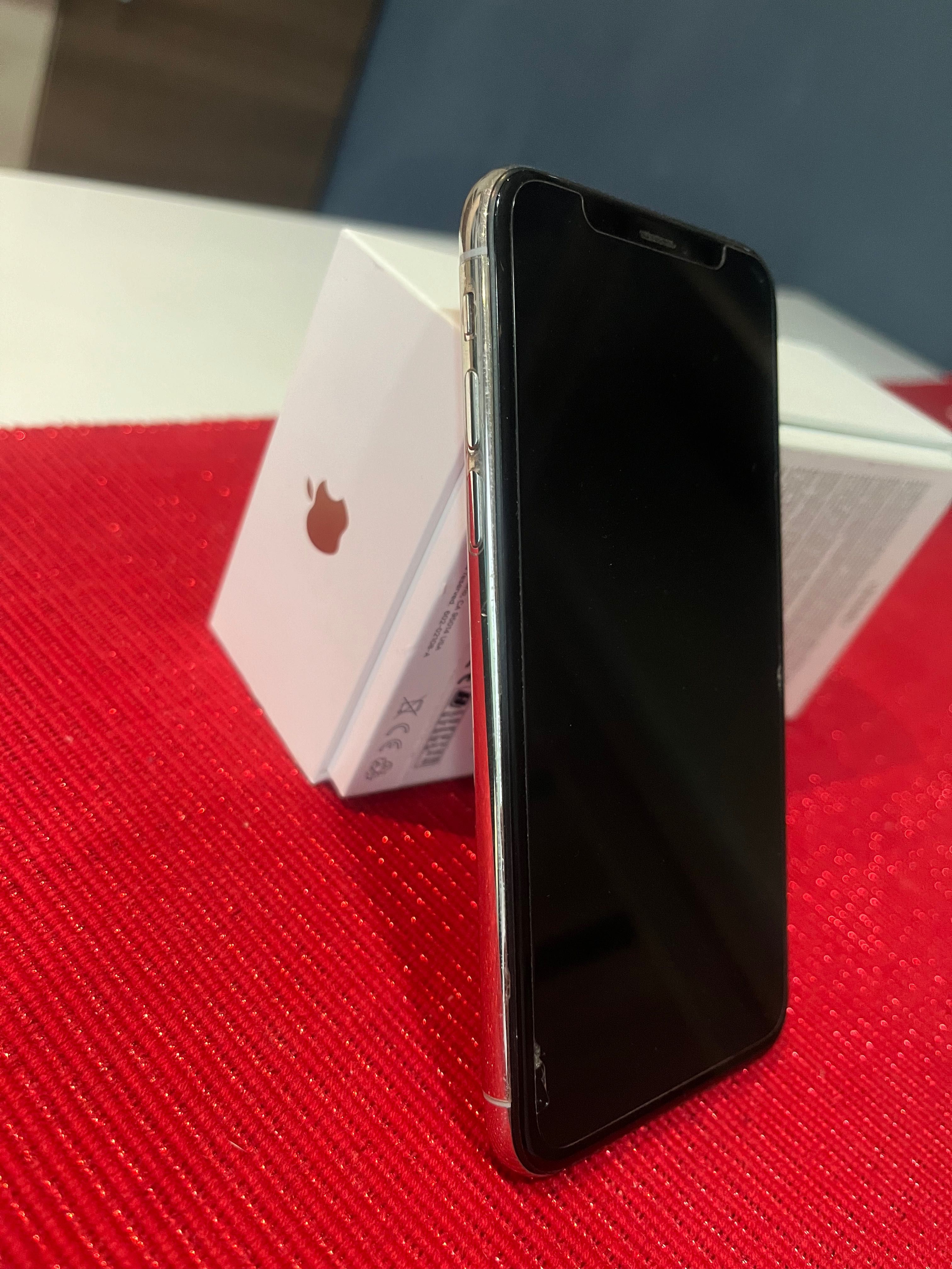 Telefon iPhone XS