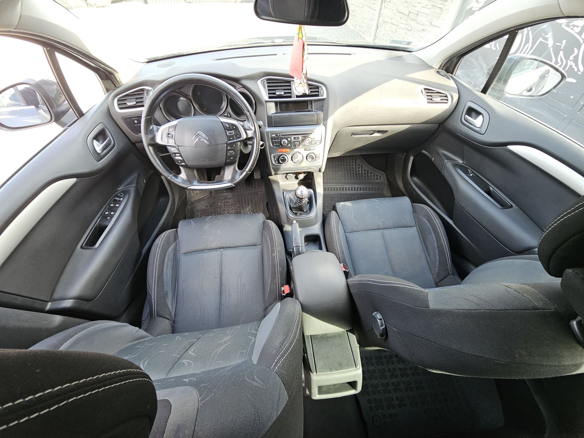 Citroen C4 / 2011 rok 1.6 Hdi Bogata opcja !