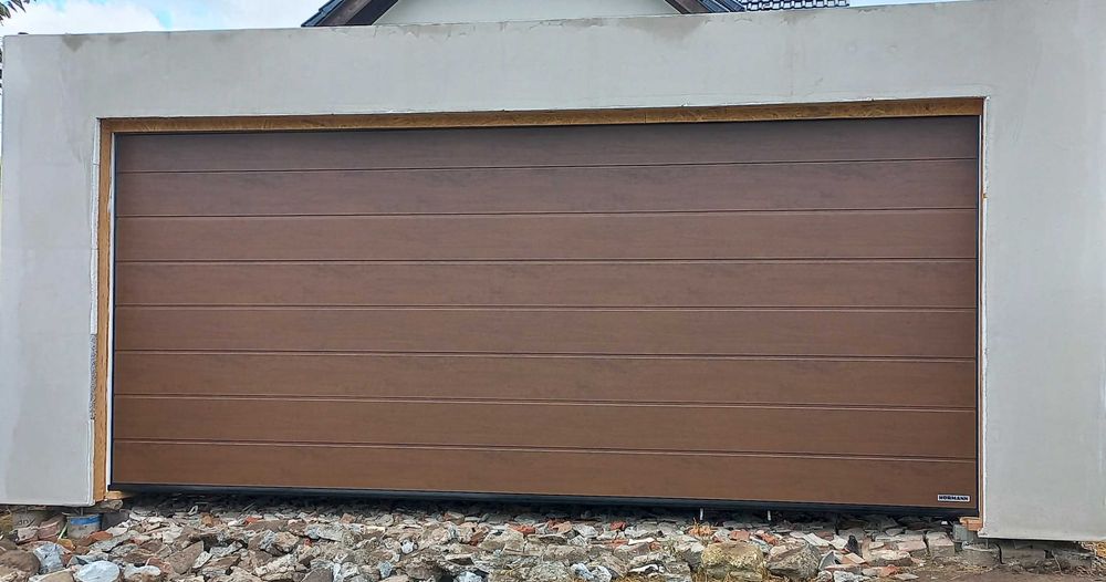 Brama Hormann 5000x2250 Orzech z napędem i montażem - Promocja Roku