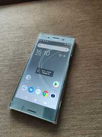 SONY XPERIA XZ Premium Telefon Smartfon Srebrny Ekran 4K 64GB RAM 4GB