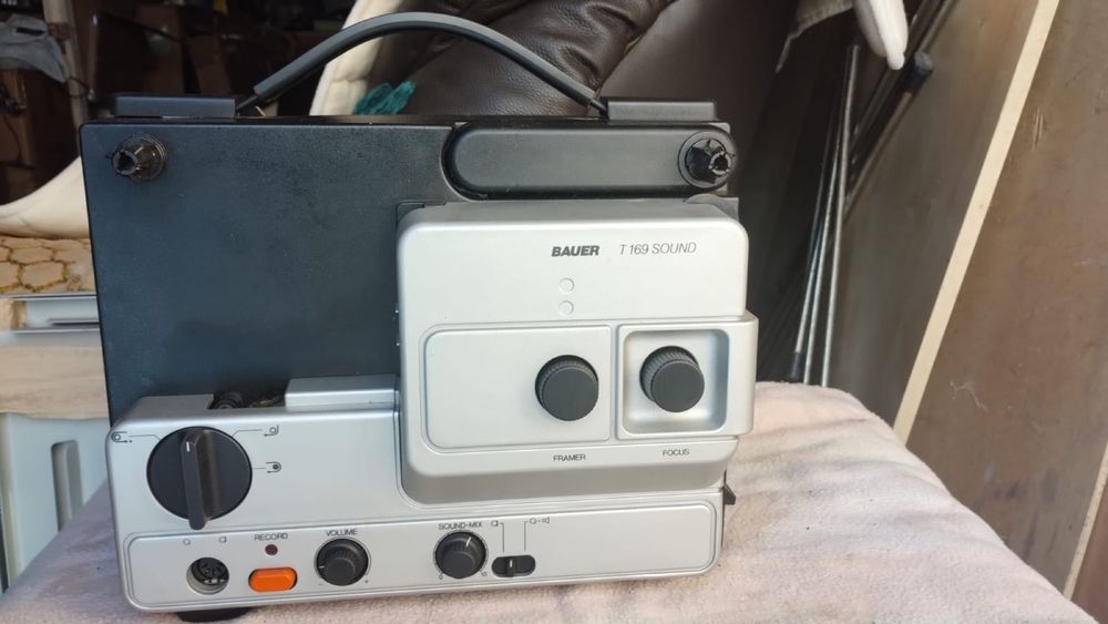 Кінопроектор Bauer T 169 Sound