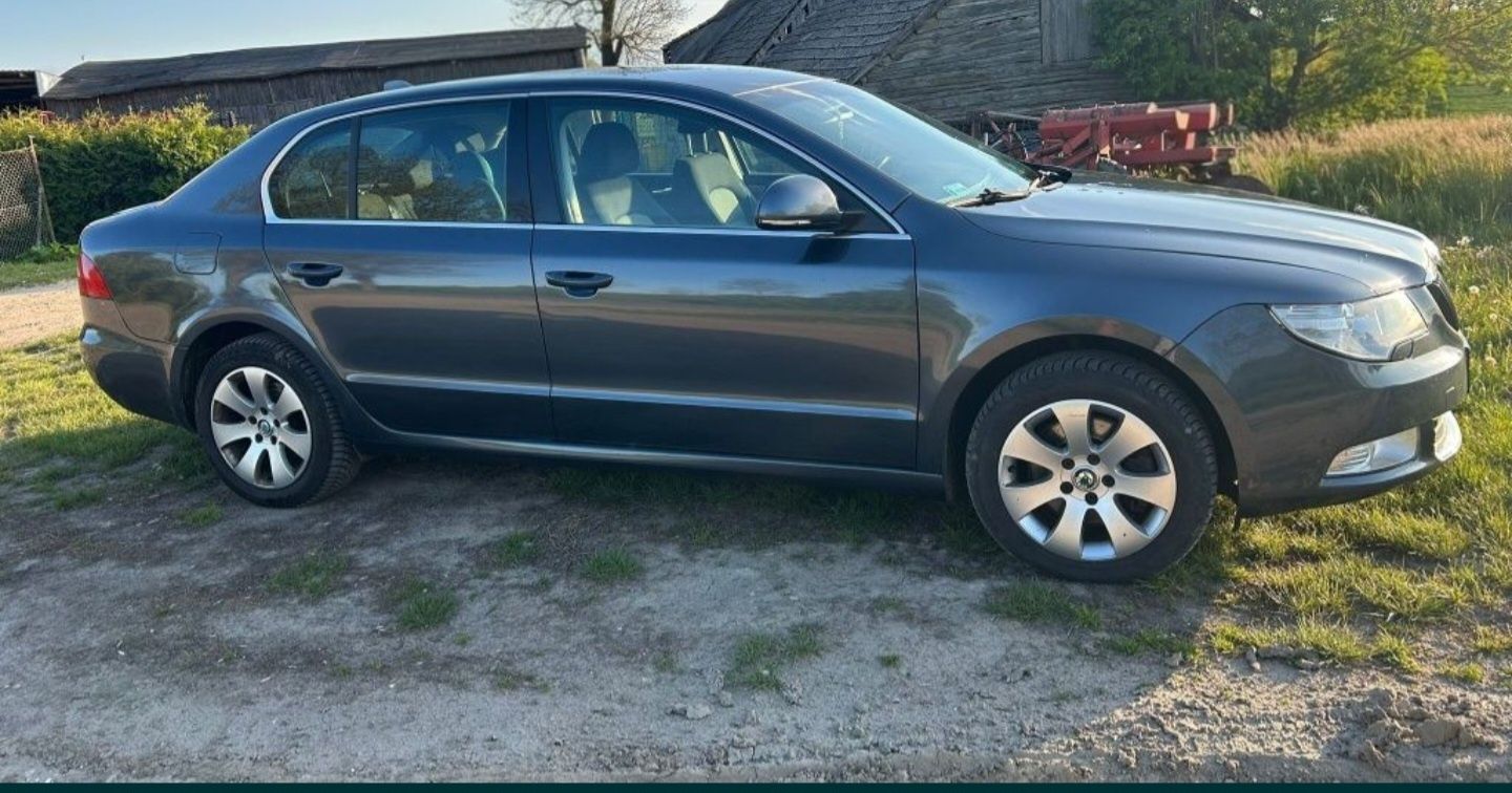 Skoda Superb sedan