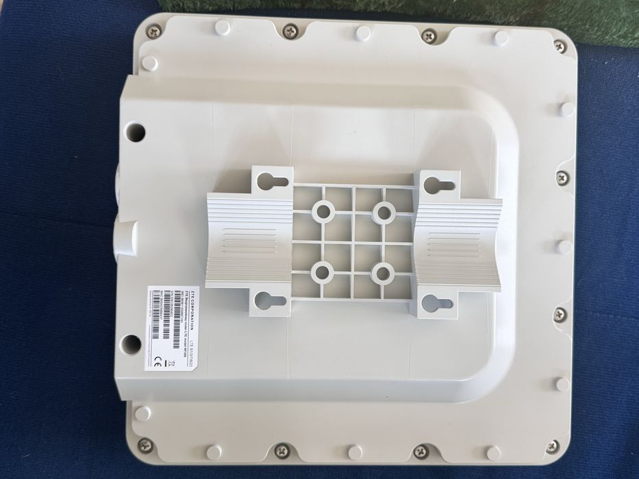 ZTE MF-258 zestaw z modemem zewnętrznym