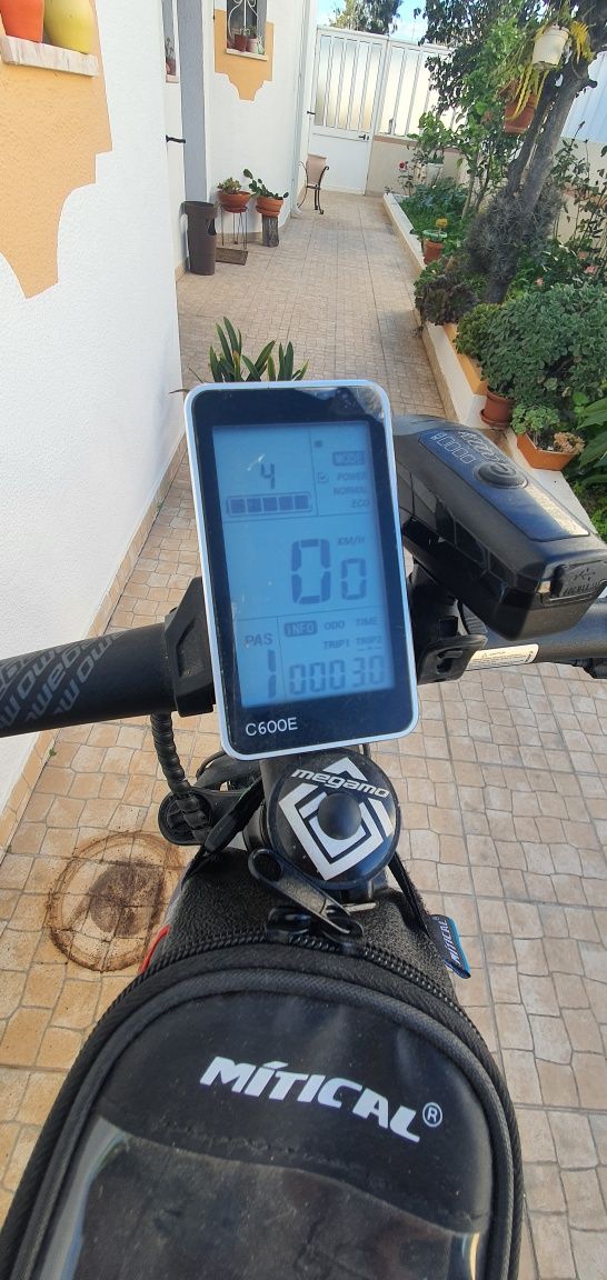 Bicicleta pedal assistido MEGAMO