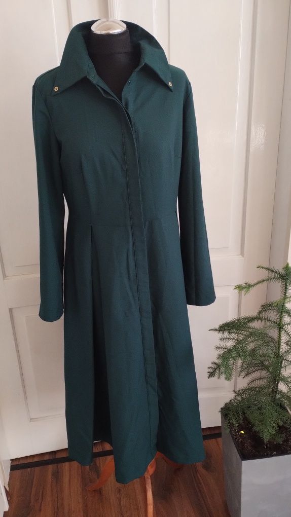 Elegancka MIDI sukienka Quiosque