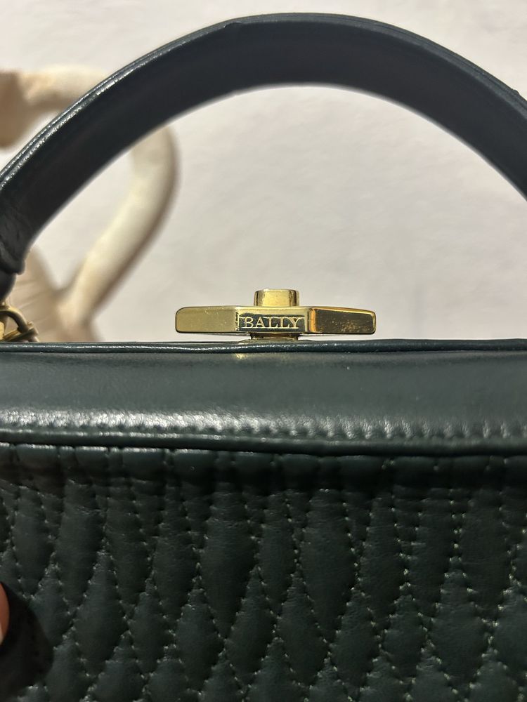BALLY шкіряна сумка