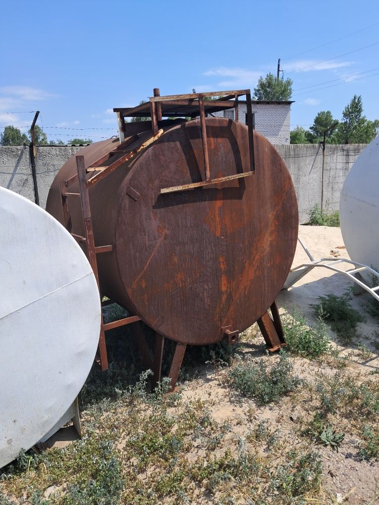 Продам ёмкость под топливо!