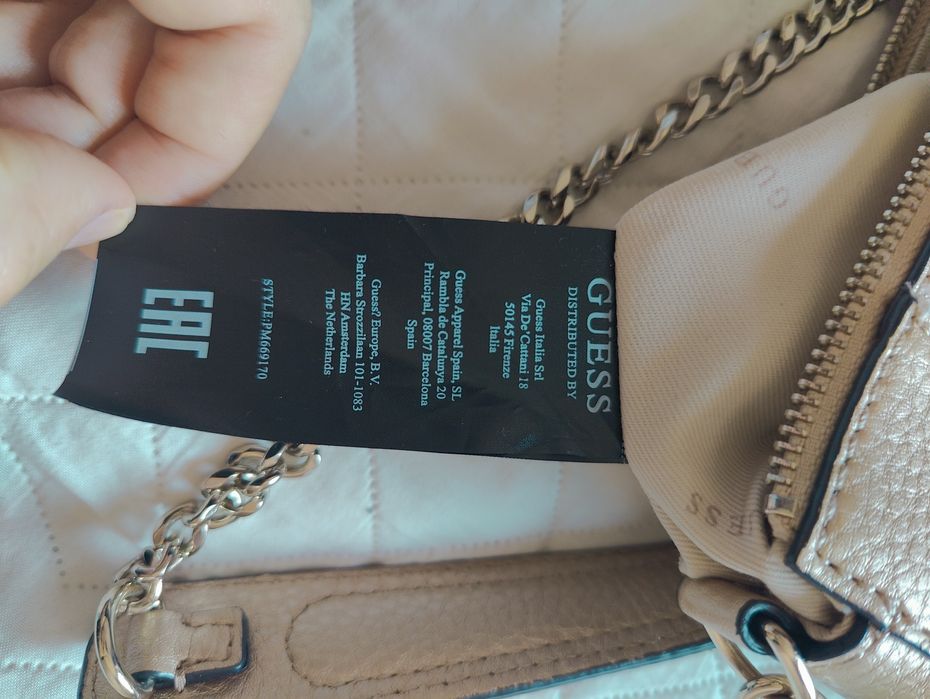 Llistonoszka damska torebka GUESS jak nowa