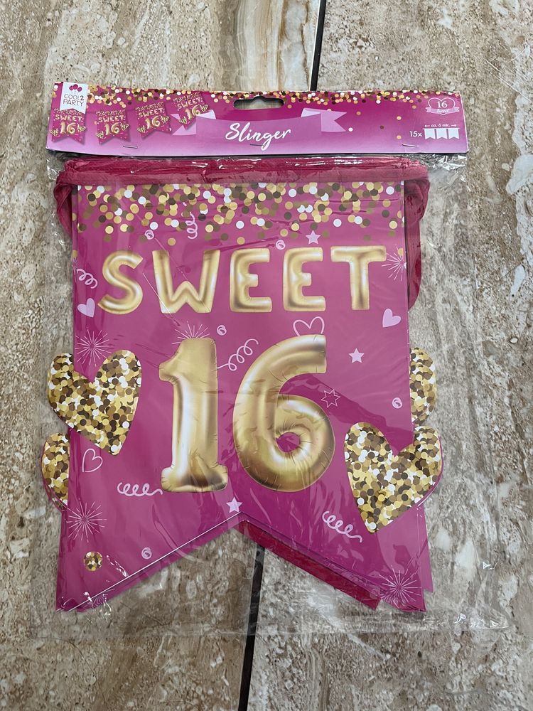 Wiszący napis baner sweet 16 urodizny różowy