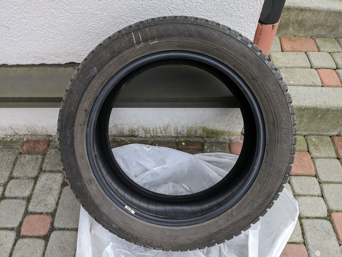 Nokian Tyres Snowproof 2 235/50/R19