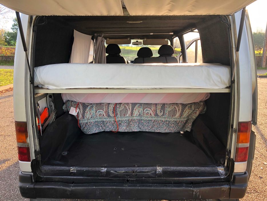 Ford Transit 1992 – 7 Lugares / Furgão / Campervan – Super Versátil!