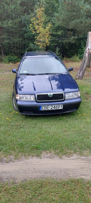 Skoda Octavia 1 1.6 sr combi
