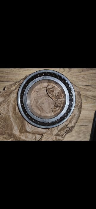 Продам подшипник NN3020 KTN9/SP-(SKF)-(3182120e)