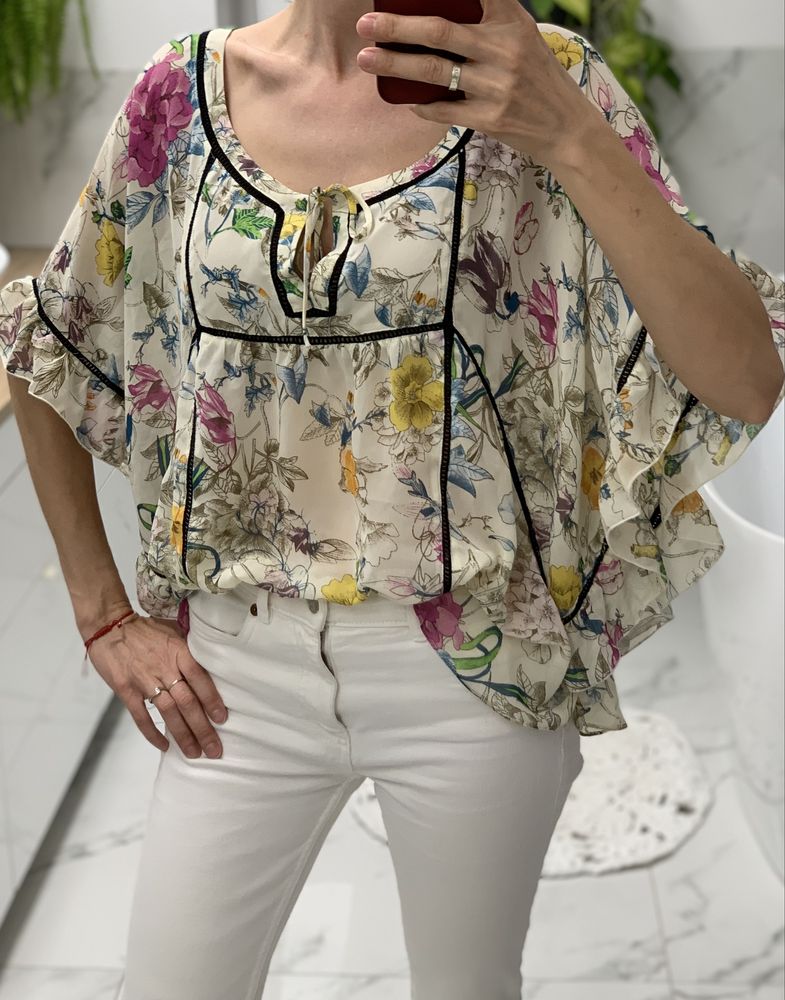 Bluzka w kolorowe kwiaty kroj kimono falbanki na lato do pracy 44