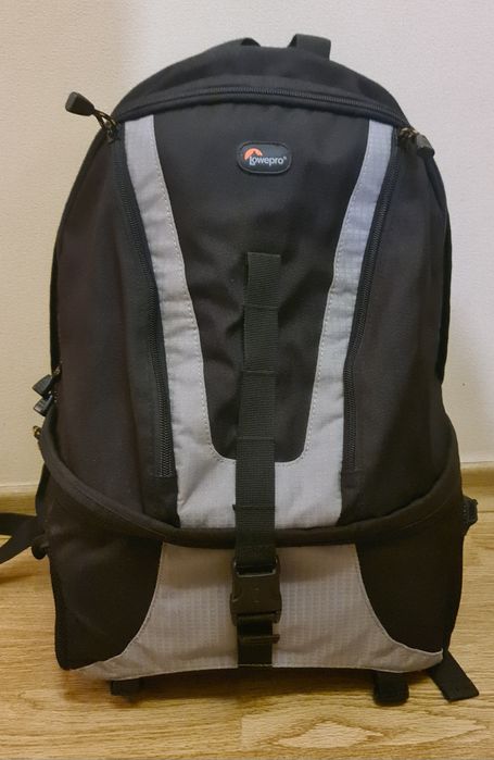 Продам сумку рюкзак для фотообладнання lowepro
