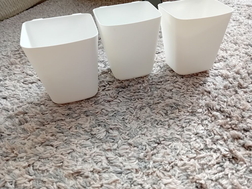 Ikea sunnersta pojemniki białe