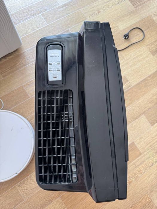 Продам очисник повітря ELECTROLUX Z