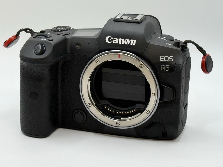Canon EOS R5 (jak nowy) z zestawem obiektywów RF i wiele dodatków