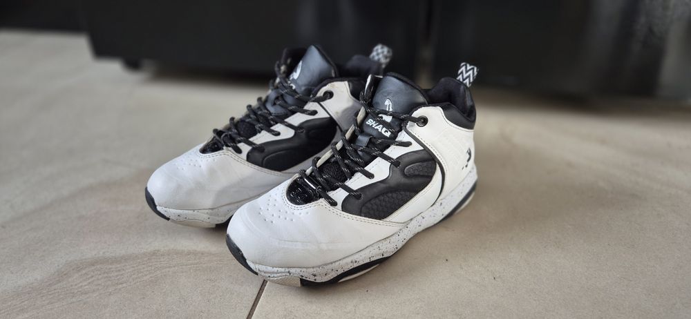 Buty sportowe koszykarskie Sneakersy Shaq 35 Spin Move