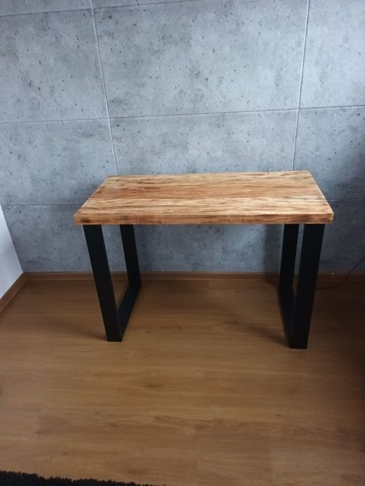 Stół, biurko z drewna