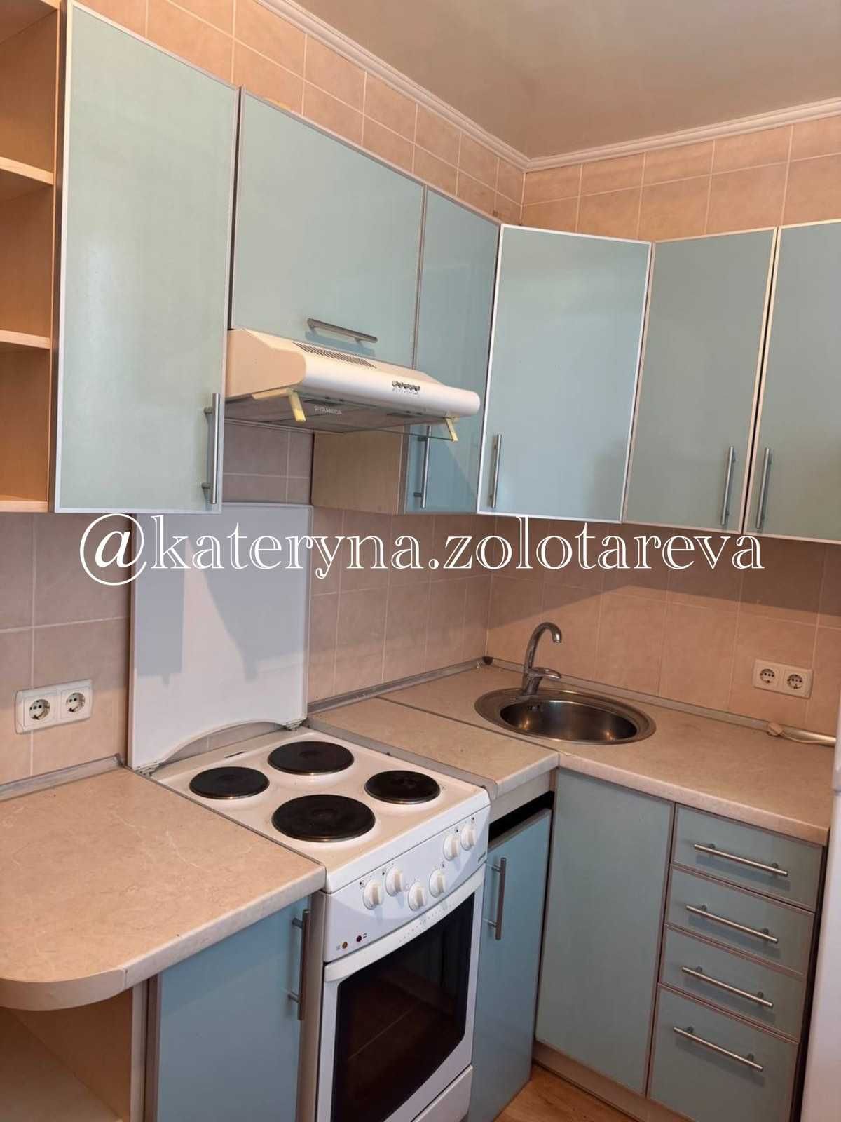 Продам 2 ком квартиру Алексеевка,пр Победы д76, Показ в любое время!