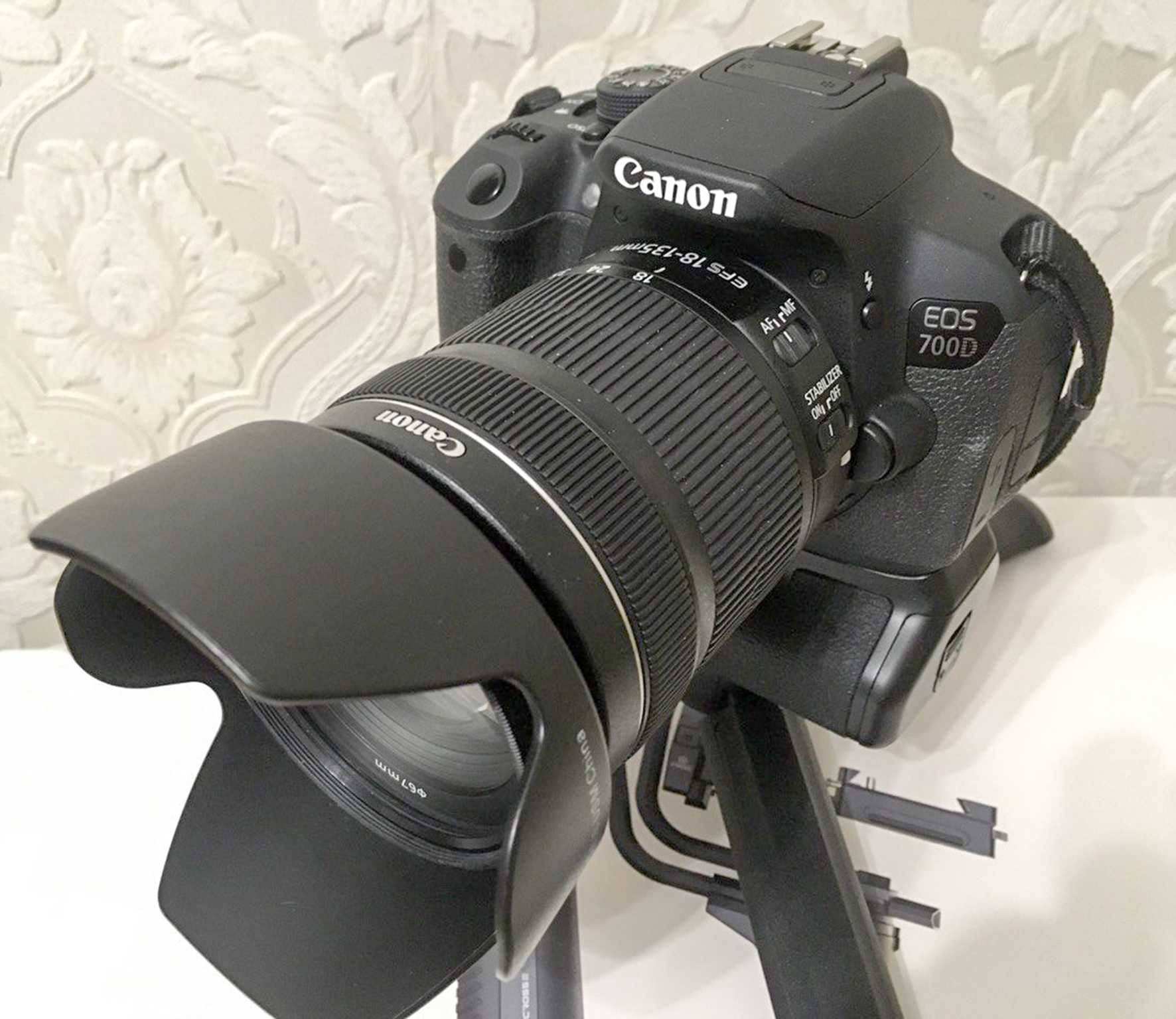 продам Canon 700D