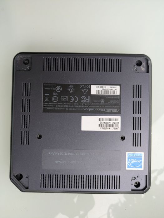 Asus chromebox 3 intel i7 8550u