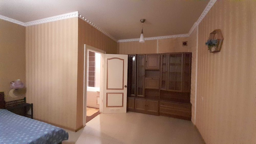 Срочно продам 1 комнатную квартиру в Центре города.  70 кв. м Газ.