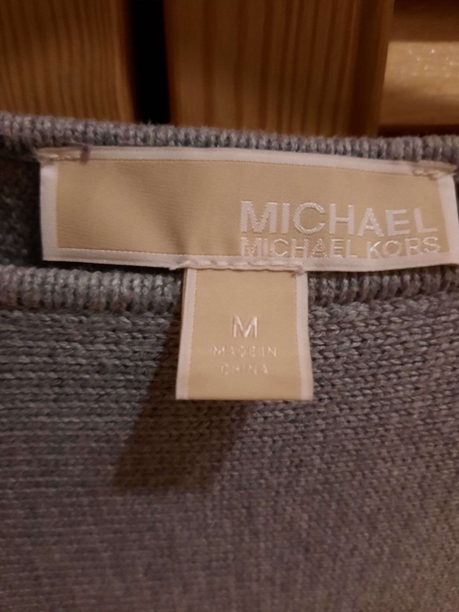 Długi sweter damski Michaela Korsa (MK)
