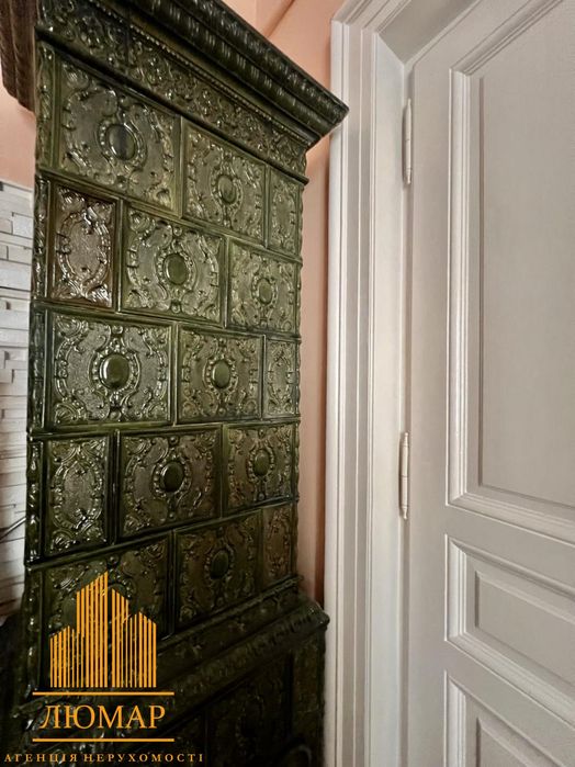 Продам 3-х кім квартиру + приміщення під оренду (25 м.кв.)