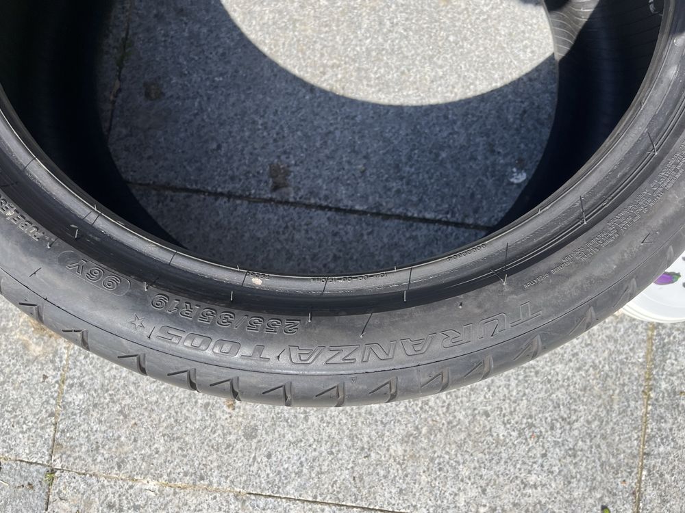 Bridgestone turanza 96y | 255/35/19 runflat