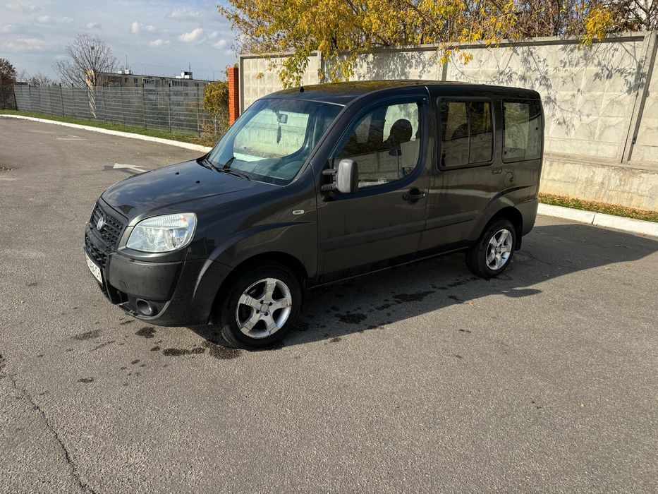 Продам Fiat Doblo 1.3 пассажир оригинал