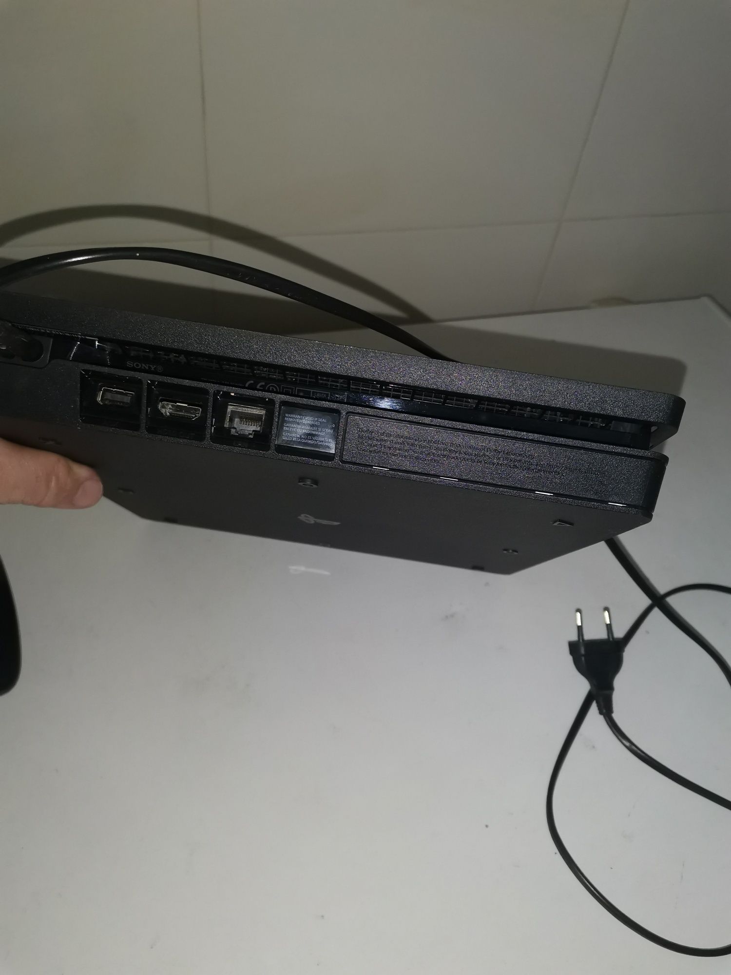 Ps4 slim impecável