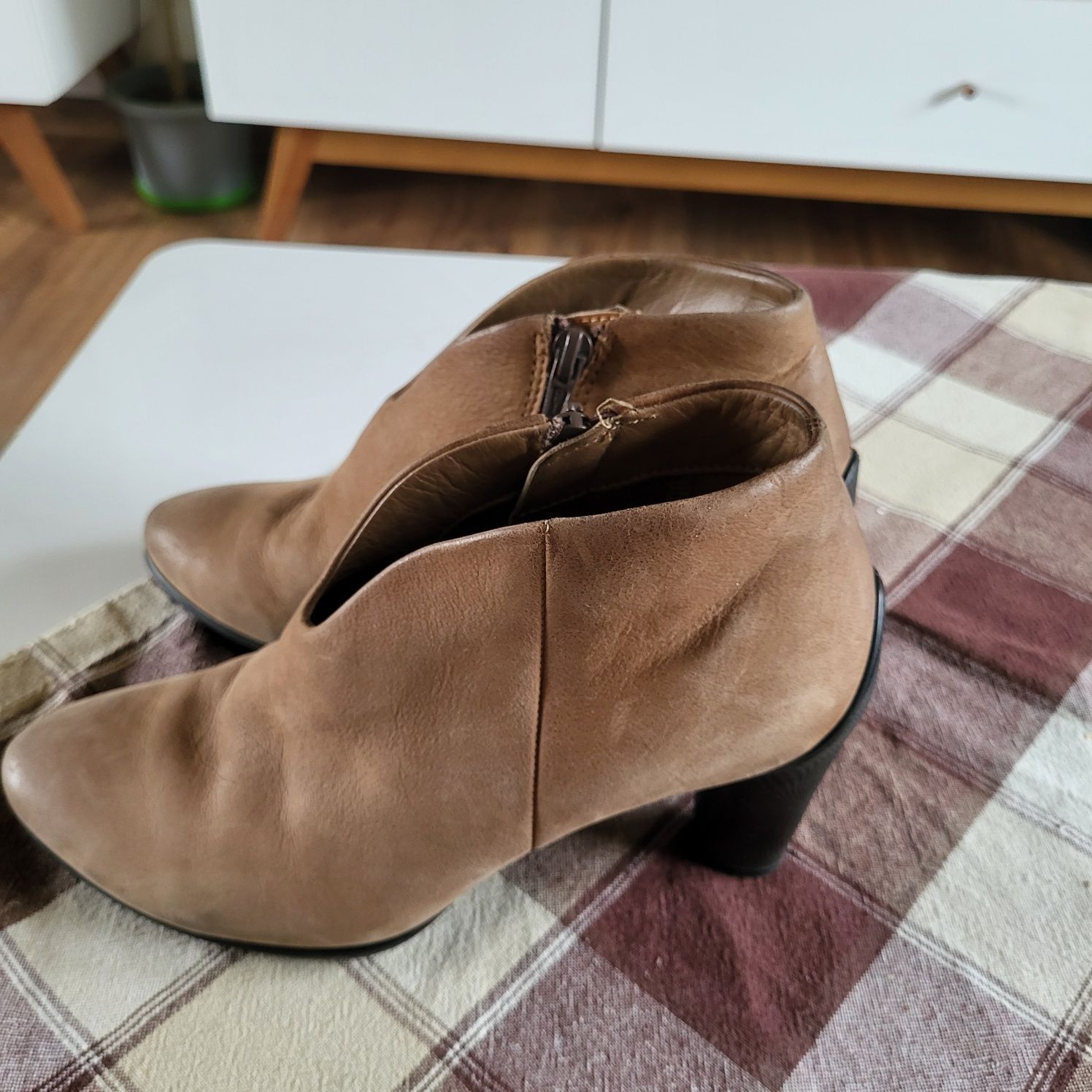 Botki damskie Ecco 36 skóra