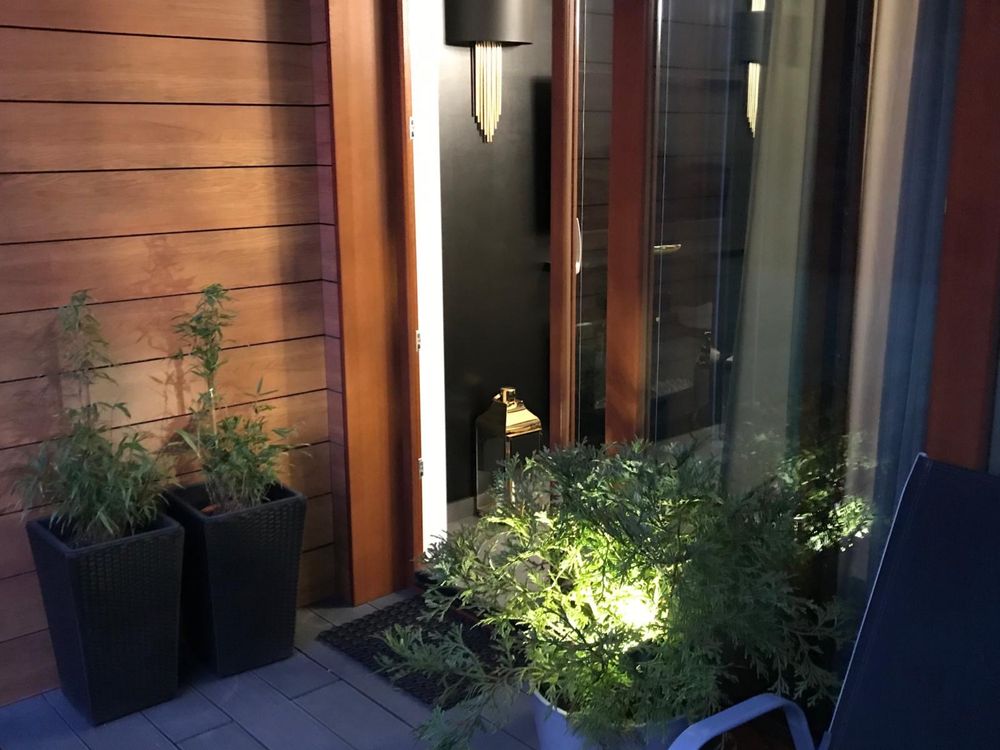 Gdynia - Orlowo , nowy luksusowy apartament  z  tarasem i ogrodem