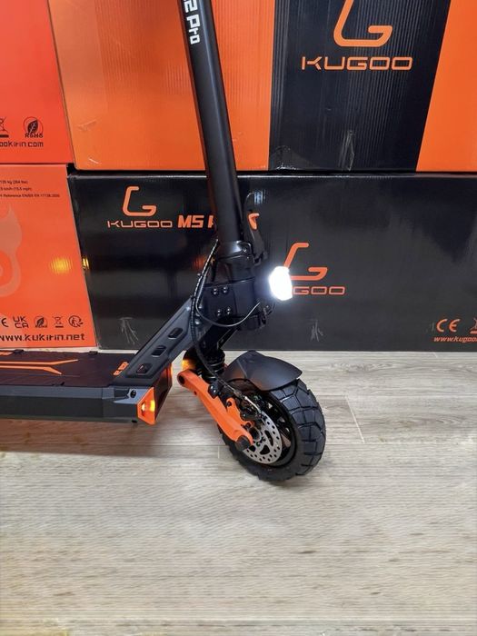 Електросамокат Kugoo Kirin G2 Pro 2025 (600W 15Ah 48V