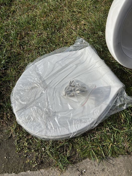 Stelaż podtynkowy Delfin komplet