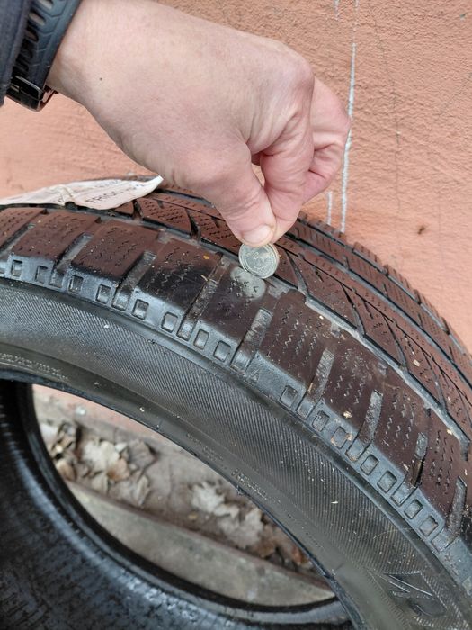 Продам резину R17