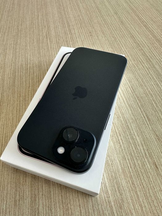 IPhone 15   - excelente