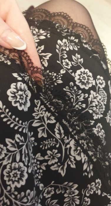 Spódniczka w kwiaty