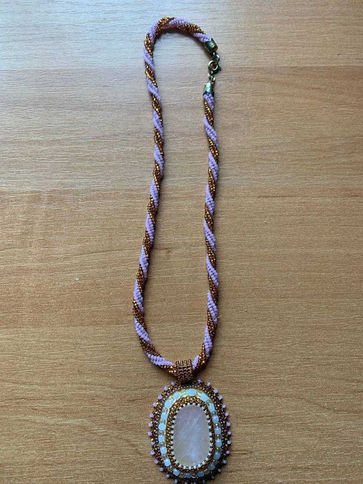 Брошка Оберіг з бісеру, кулон, Кабашон
ручної роботи