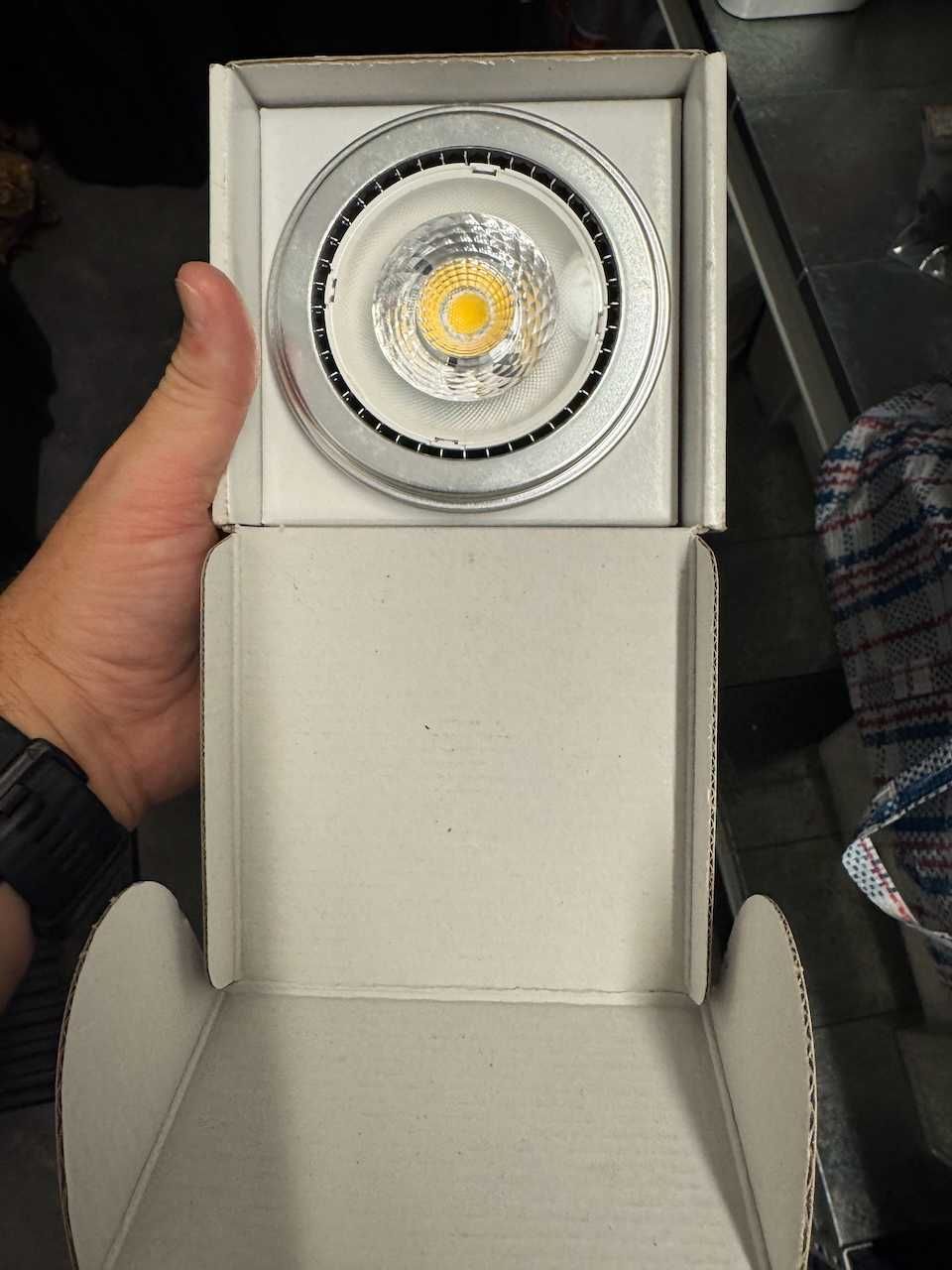 Lampada QLT - Q-Lamp QL111 15W Dimerizada Profissional Nova Italiana