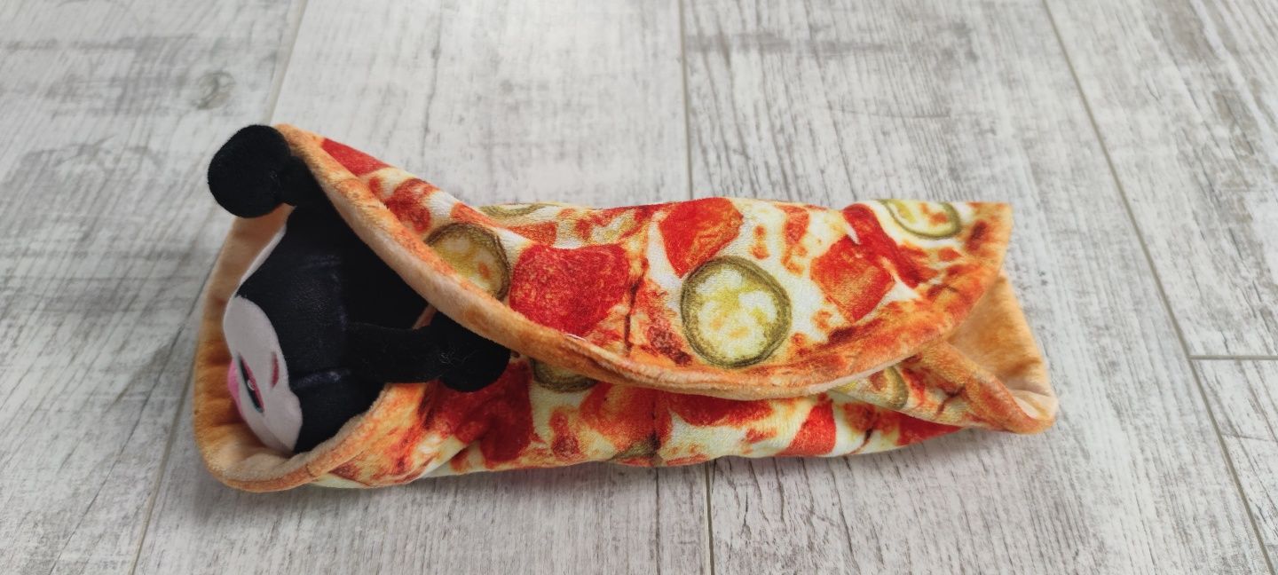 Cutetitos maskotka biedronka pizza pachnąca