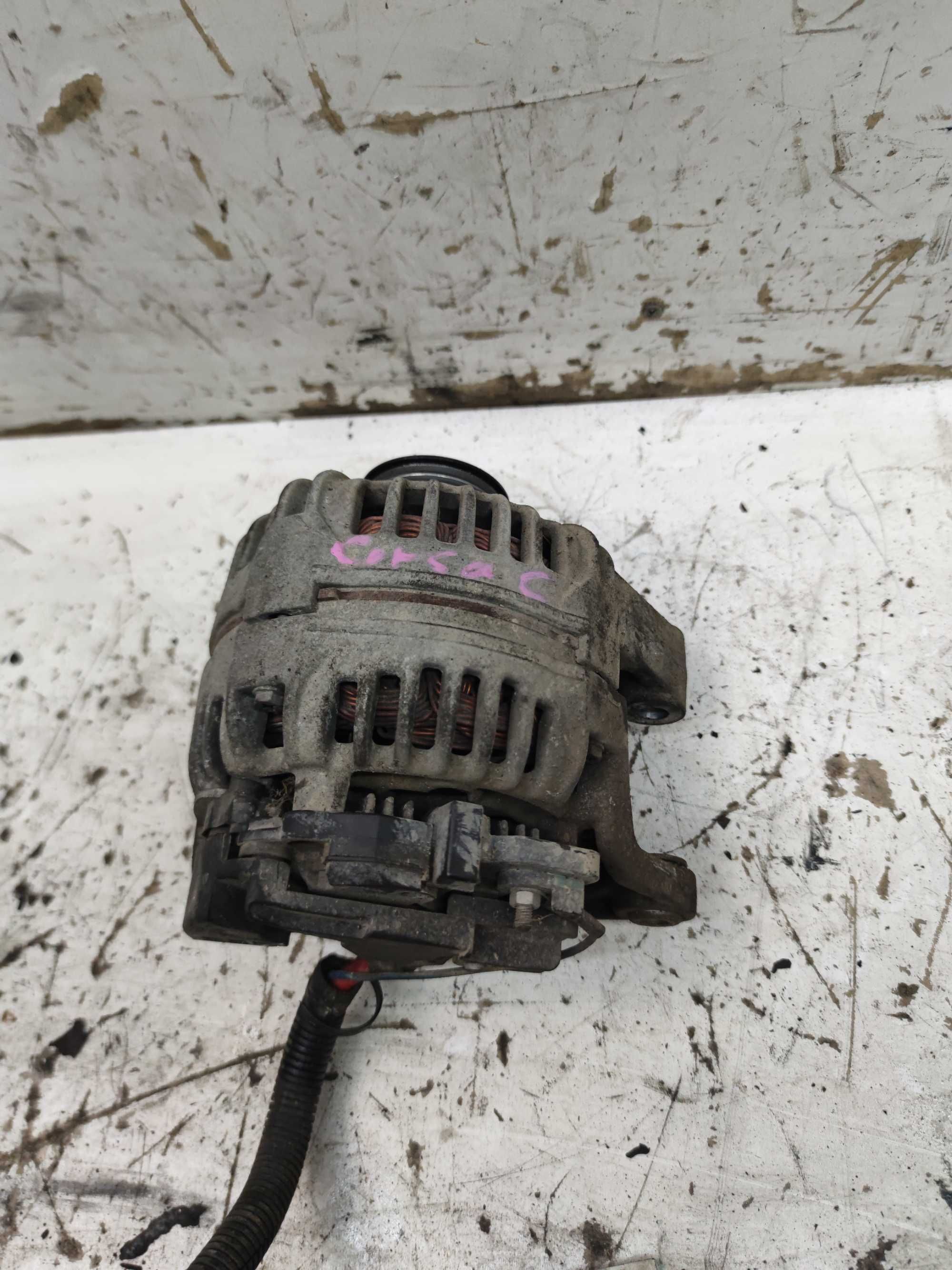 Opel Corsa C 1.4  Zafira A 1.6 Alternator