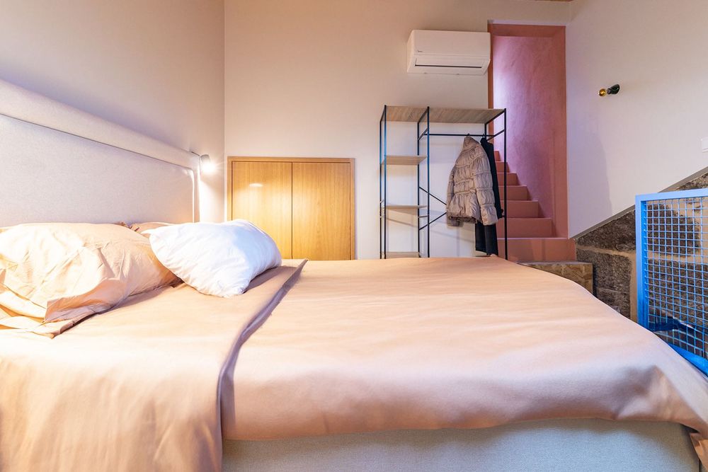 Apartamento T1 para arrendar - Mesão Frio - Guimarães