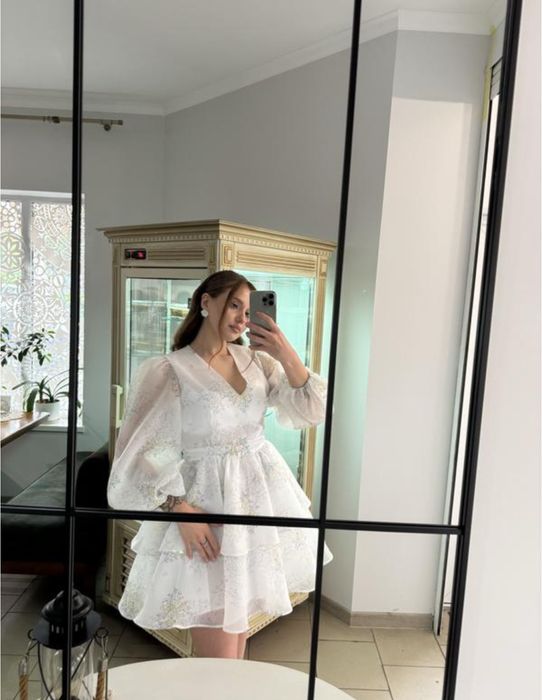 Сукня коротка